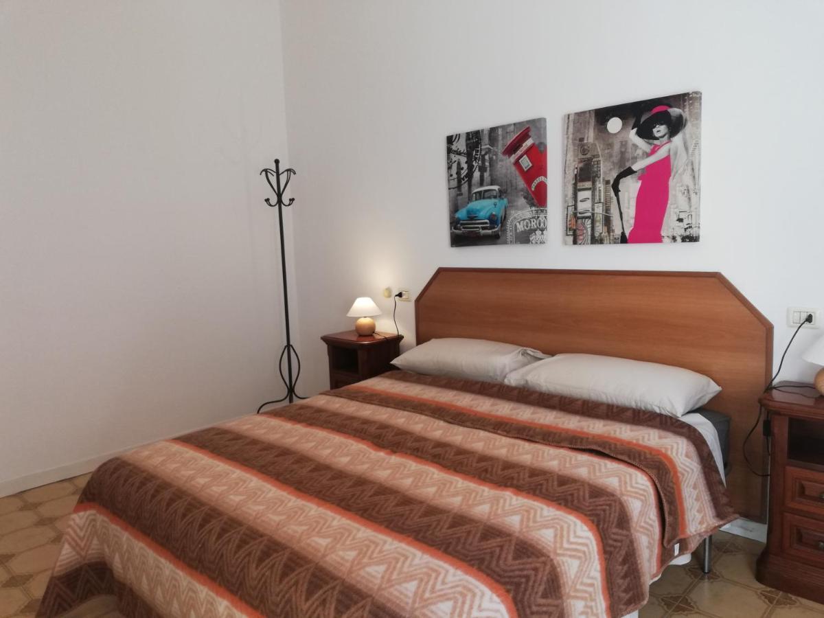 Appartamento: Tranquillita O Divertimento Apartment *