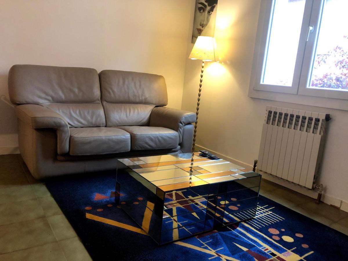 Appartamento: Tranquillita O Divertimento Apartment *